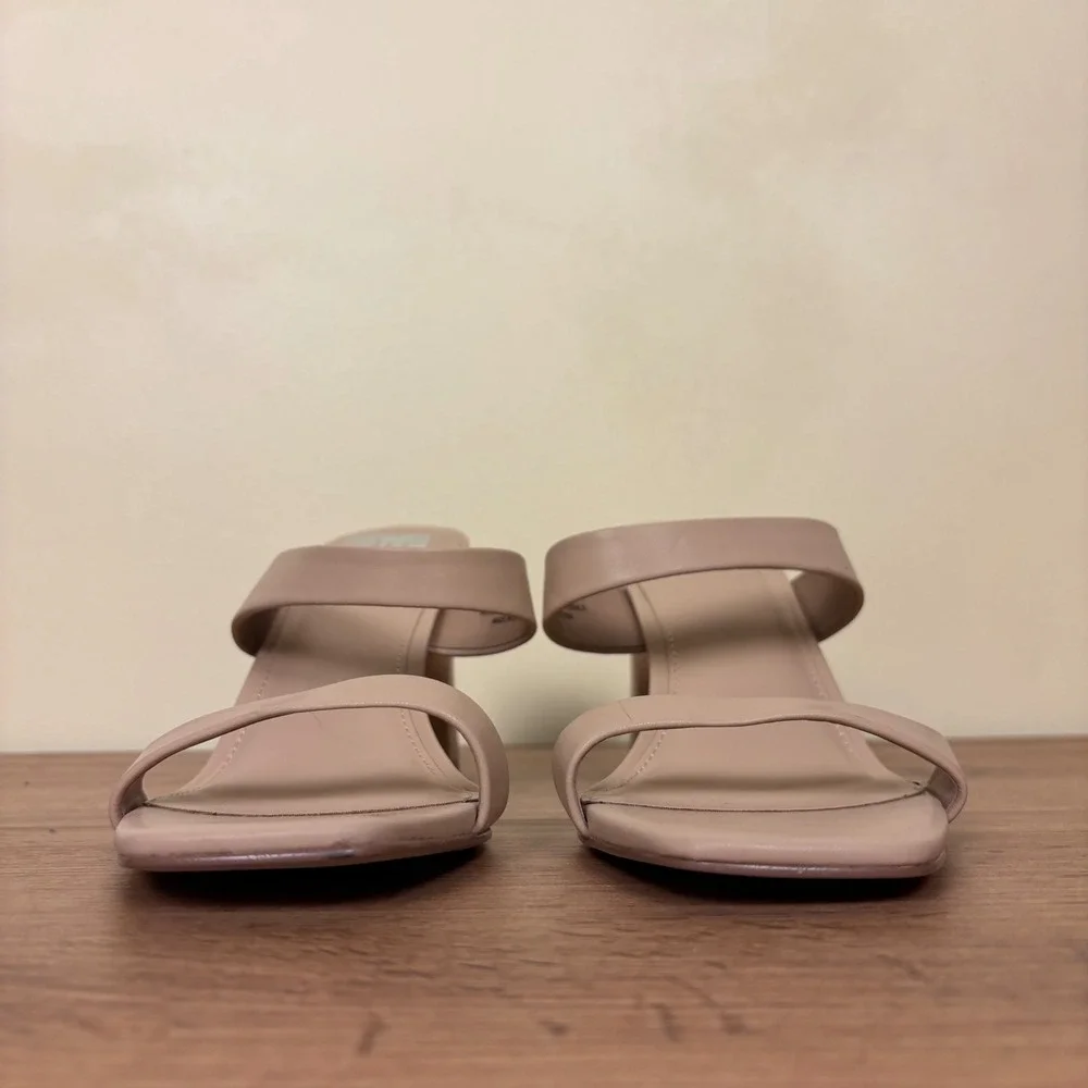 DOLCE VITA Veniss Block Heel Sandals Nude Tan Women Size 8.5 Open Toe Strappy